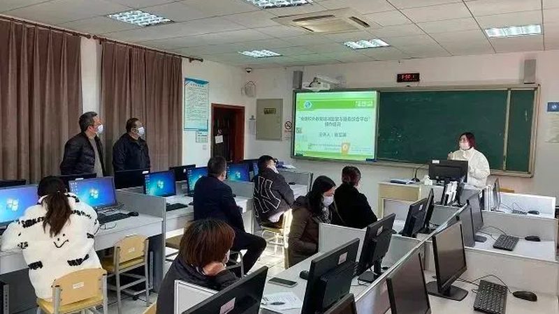 北京教师资格证培训机构如何选择？关键因素揭秘**